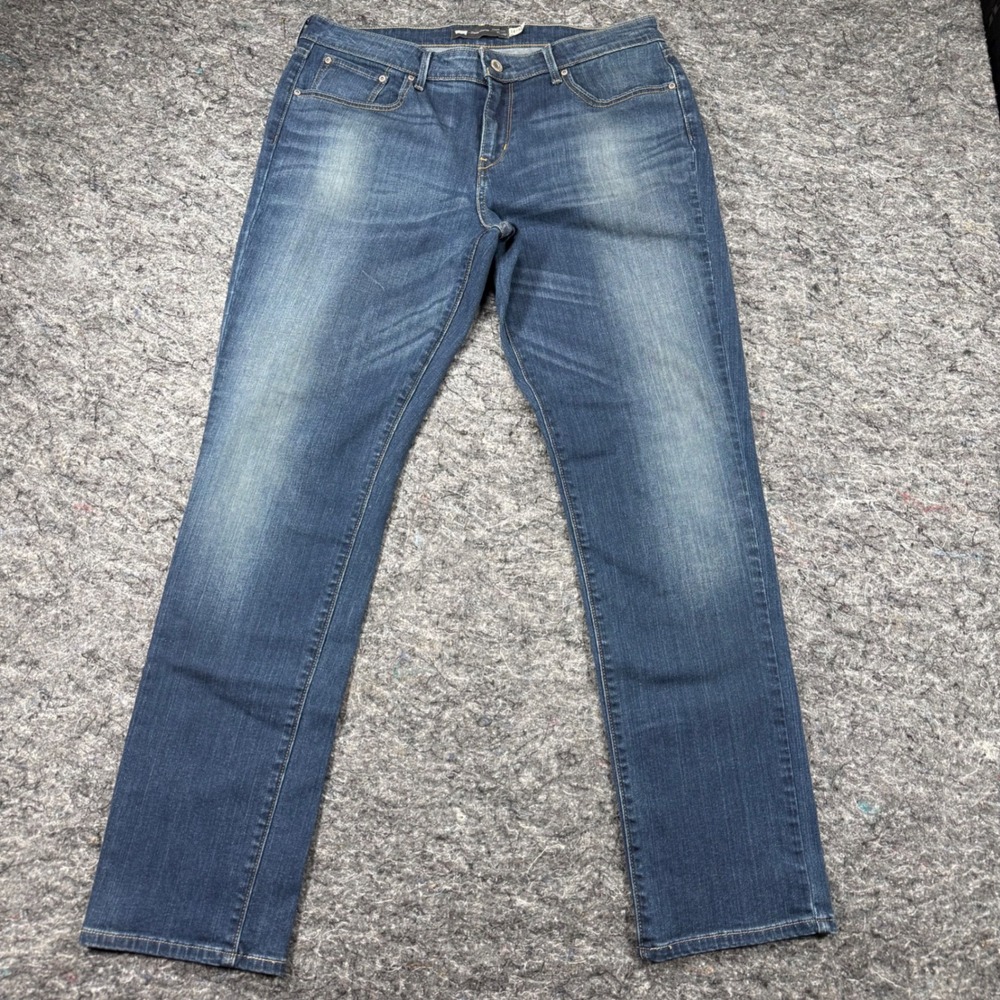 Levis Demi Curve Classic Rise Slim Leg Jeans Blue Medium Wash Womens 14/32